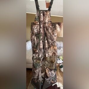 Women’s Realtree Camo Bib Overalls with Pink Zipper Trim